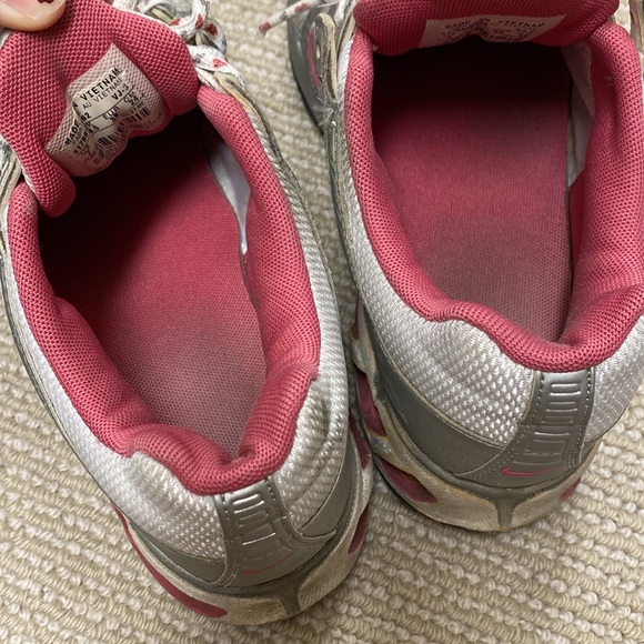 Nike Silver and Pink Max Air Sneakers (size 7) - Picture 9 of 10